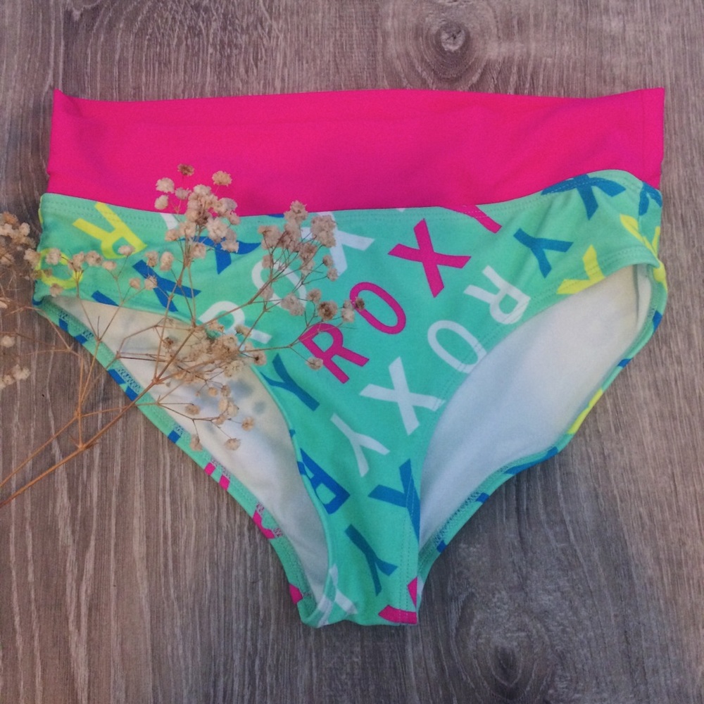 NWOT Roxy Girls Swim Bottom